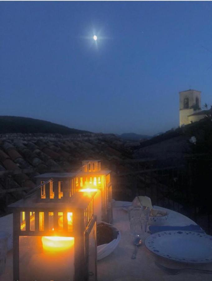Palazzetto Bentivoglio Villa Sassoferrato Bagian luar foto