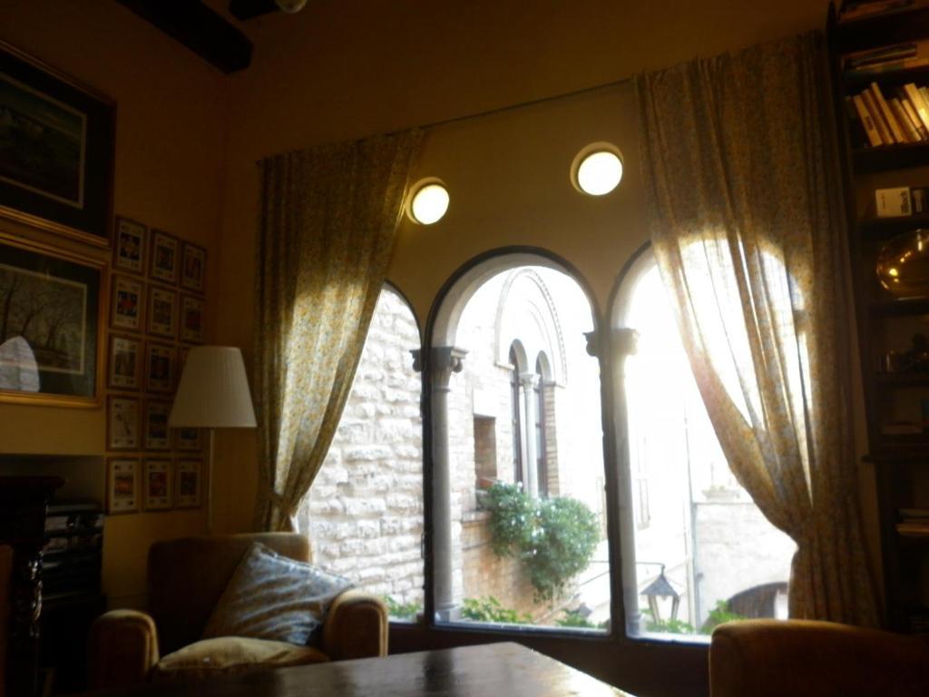 Palazzetto Bentivoglio Villa Sassoferrato Bagian luar foto
