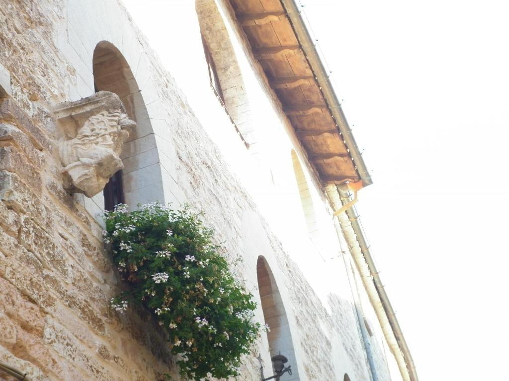 Palazzetto Bentivoglio Villa Sassoferrato Bagian luar foto
