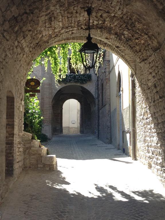 Palazzetto Bentivoglio Villa Sassoferrato Bagian luar foto