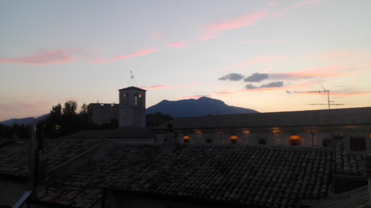 Palazzetto Bentivoglio Villa Sassoferrato Bagian luar foto
